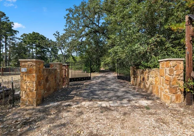 Photo 1 of Single family home for sale at 138 Forest Ln, Bastrop, TX 78602 | MLS# 4491521 | Listing updated on 2026-09-03