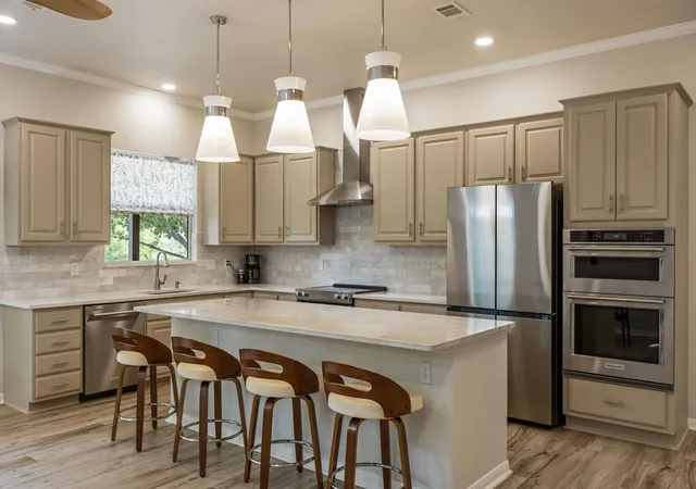 Photo 2 of Single family home for sale at 125 Crystal Springs Dr, Georgetown, TX 78633 | MLS# 1722214 | Listing updated on 2026-09-12