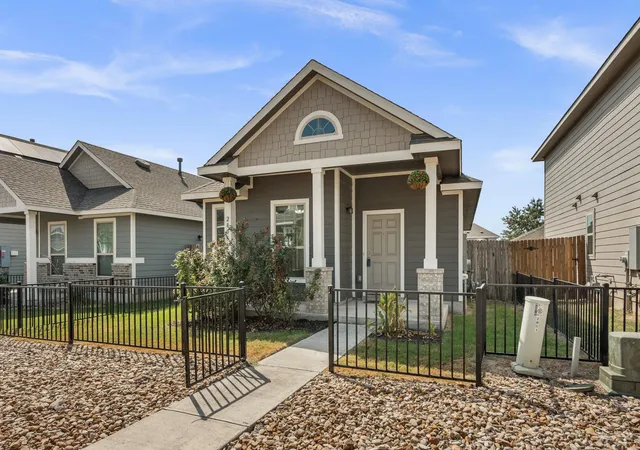 Photo 3 of Single family home for sale at 2805 Seneca Path #31, Leander, TX 78641 | MLS# 5734237 | Listing updated on 2026-09-08