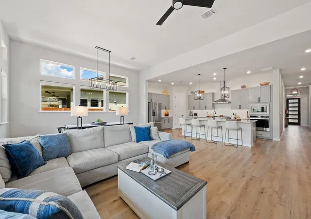 Photo 2 of Single family home for sale at 8324 Looksee Ln, Austin, TX 78744 | MLS# 4157242 | Listing updated on 2026-10-25