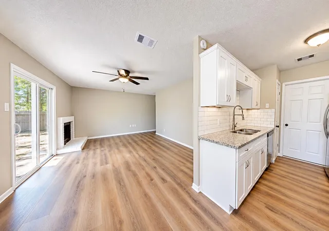 Photo 1 of Single family home for sale at 6203 Turtle Dove Dr, Austin, TX 78744 | MLS# 4921974 | Listing updated on 2026-10-29