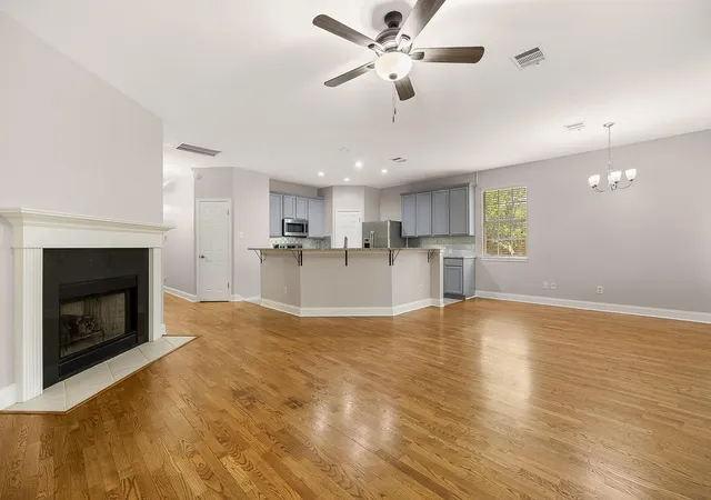 Photo 3 of Single family home for sale at 1515 Natural Bridge Ln, Pflugerville, TX 78660 | MLS# 2306785 | Listing updated on 2026-09-07