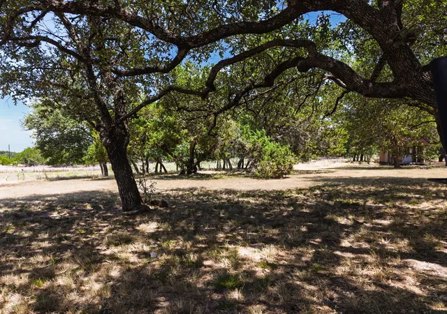 Photo 3 of Single family home for sale at 3322 County Rd 1020, Lampasas, TX 76550 | MLS# 6887074 | Listing updated on 2026-10-02