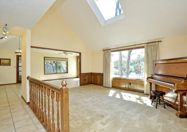 Photo 4 of Single family home for sale at 3100 Live Oak St, Round Rock, TX 78681 | MLS# 3934044 | Listing updated on 2026-10-10