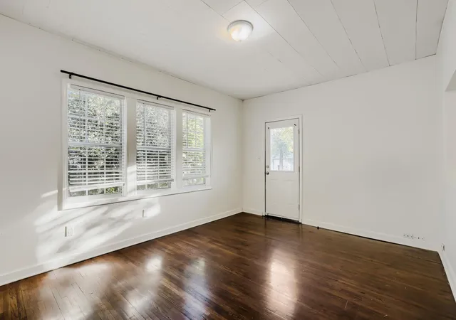 Photo 3 of Single family home for sale at 604 S Donohoe St, Granger, TX 76530 | MLS# 2558822 | Listing updated on 2026-10-05