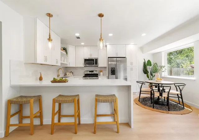 Photo 2 of Sale Pending at 1307 Meadgreen Dr, Austin, TX 78758 | MLS# 1024071 | Listing updated on 2026-09-22