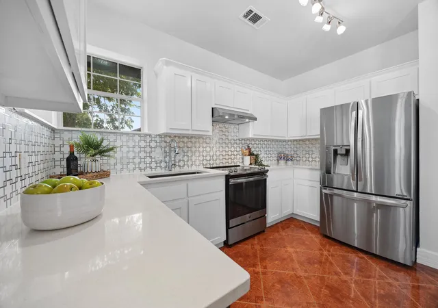 Photo 3 of Single family home for sale at 10901 Parkfield Dr, Austin, TX 78758 | MLS# 8449743 | Listing updated on 2026-09-05