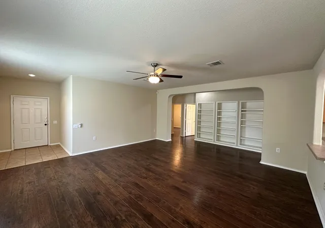 Photo 4 of Single family home for sale at 4507 Peach Grove Rd, Austin, TX 78744 | MLS# 8215331 | Listing updated on 2026-08-30