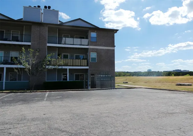 Condo for sale at 12166 Metric Blvd #1009, Austin, TX 78758 | MLS# 9576569 | Listing updated on 2026-08-31