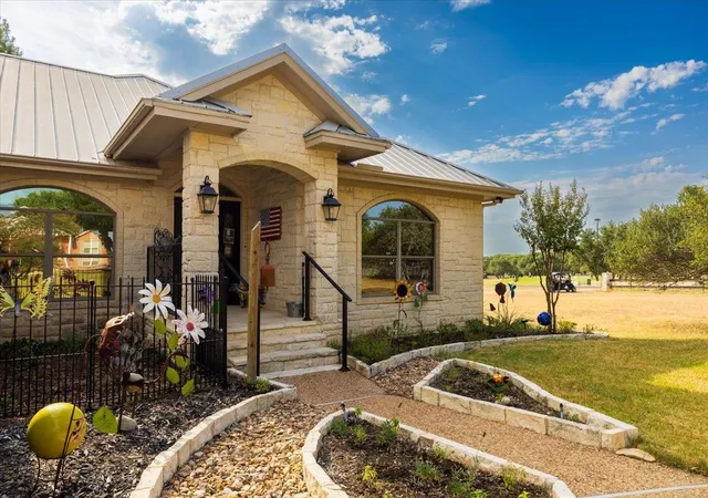 Photo 3 of Single family home for sale at 101 Denny Fox Dr, Burnet, TX 78611 | MLS# 2332279 | Listing updated on 2026-09-01