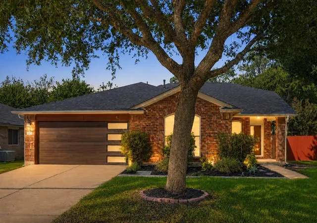 Photo 1 of Single family home for sale at 3228 Arroyo Blf Ln, Round Rock, TX 78681 | MLS# 5979584 | Listing updated on 2026-09-15
