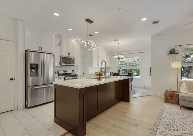 Photo 3 of Single family home for sale at 3228 Arroyo Blf Ln, Round Rock, TX 78681 | MLS# 5979584 | Listing updated on 2026-09-15