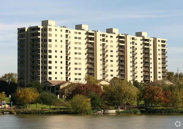 Photo 1 of Condo for sale at 40 N Interstate 35 Hwy #4A4, Austin, TX 78701 | MLS# 1751611 | Listing updated on 2026-09-05