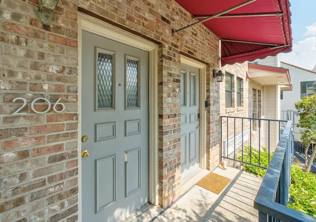 Photo 2 of Condo for sale at 1404 Norwalk Ln #206, Austin, TX 78703 | MLS# 7067430 | Listing updated on 2026-10-06