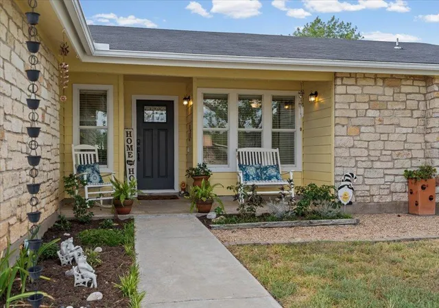 Photo 3 of Single family home for sale at 103 Lambs Trl, Buda, TX 78610 | MLS# 8526241 | Listing updated on 2026-10-03