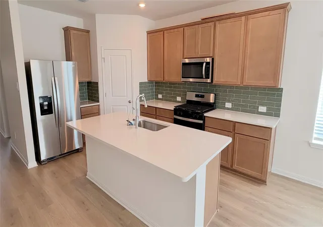 Photo 2 of Single family home for sale at 112 Woodbrook Dr, Georgetown, TX | MLS# 8333608 | Listing updated on 2026-10-15