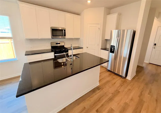 Photo 1 of Single family home for sale at 260 Red Tail Hawk Ln, Cedar Creek, TX 78612 | MLS# 5912810 | Listing updated on 2026-10-21