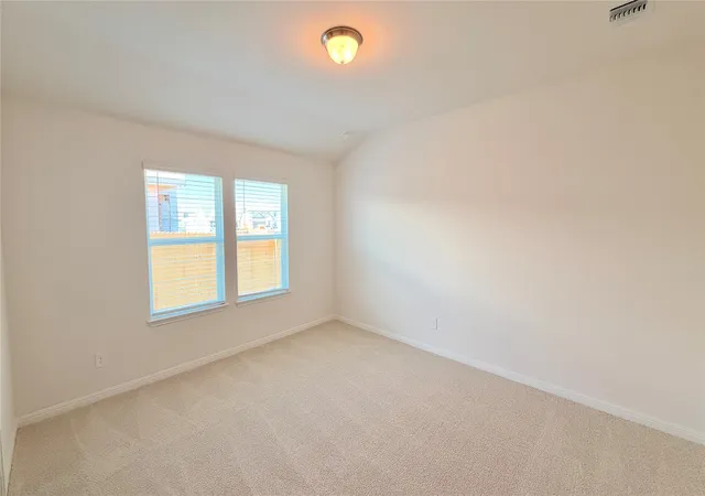 Photo 2 of Single family home for sale at 260 Red Tail Hawk Ln, Cedar Creek, TX 78612 | MLS# 5912810 | Listing updated on 2026-10-21