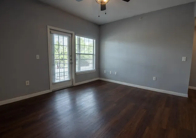 Photo 2 of Condo for sale at 2320 Gracy Farms Ln #821, Austin, TX 78758 | MLS# 7114628 | Listing updated on 2026-09-07