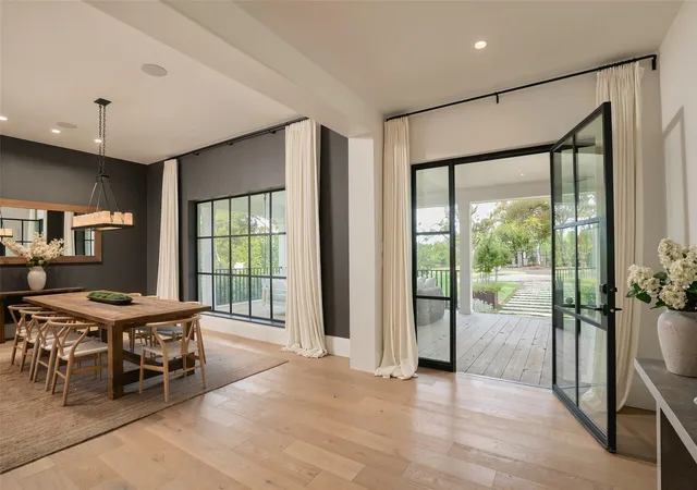 Photo 3 of Mansion for sale at 24 Cousteau Ln, Austin, TX 78746 | MLS# 4742126 | Listing updated on 2026-09-15