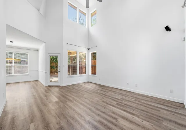 Photo 2 of Condo for sale at 6708 Manchaca Rd #4, Austin, TX 78745 | MLS# 4582567 | Listing updated on 2026-09-01
