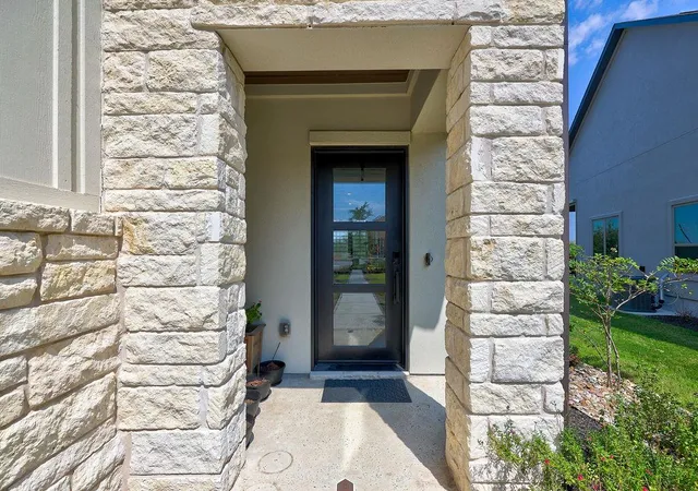 Photo 2 of Townhouse for sale at 232 Flora Springs Cv, Liberty Hill, TX 78642 | MLS# 4593547 | Listing updated on 2026-09-01