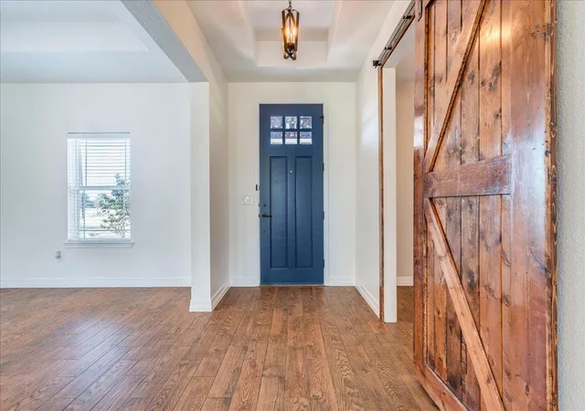 Photo 3 of Single family home for sale at 109 Deep Lake Cir, Liberty Hill, TX 78642 | MLS# 8869955 | Listing updated on 2026-09-27