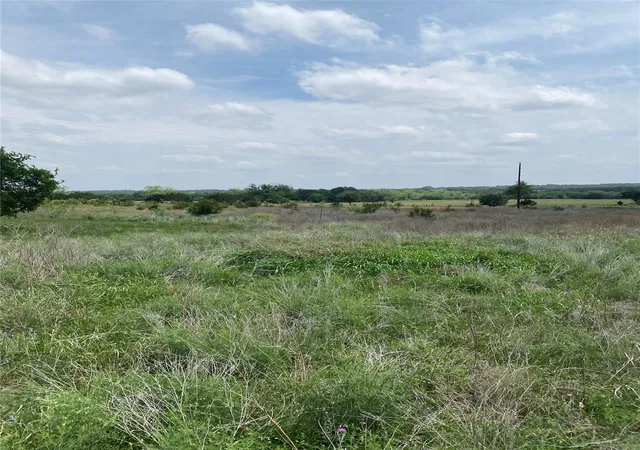 Photo 1 of Land for sale at 305 County Rd Rds, Lampasas, TX 76550 | MLS# 1336268 | Listing updated on 2026-08-31
