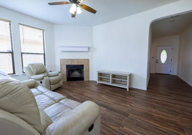 Photo 4 of Single family home for sale at 8720 Sturmer St, Austin, TX 78747 | MLS# 6698690 | Listing updated on 2026-10-22
