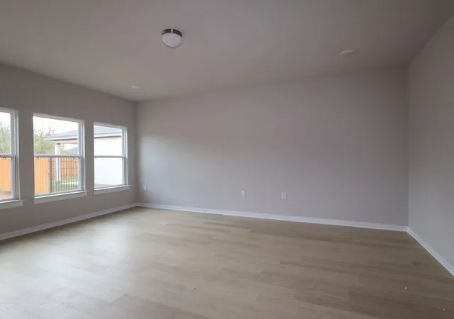 Photo 4 of Sale Pending at 7425 Pullman Cv, Austin, TX 78747 | MLS# 6094781 | Listing updated on 2026-10-27