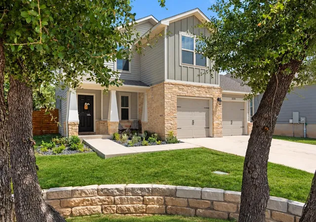 Photo 2 of Single family home for sale at 201 Trellis Blvd, Leander, TX 78641 | MLS# 8599368 | Listing updated on 2026-09-16