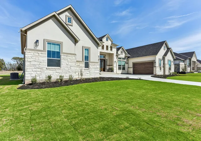 Photo 3 of Sale Pending at 1304 Paxton Ln, Florence, TX 76527 | MLS# 3243191 | Listing updated on 2026-09-02
