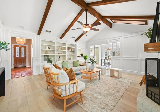 Photo 3 of Single family home for sale at 5000 Desert Oak Cir, Austin, TX 78749 | MLS# 3268927 | Listing updated on 2026-10-05