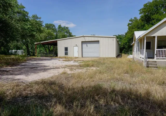 Photo 2 of House for sale at 5434 County Rd 335, Burnet, TX 78611 | MLS# 5816208 | Listing updated on 2026-08-31