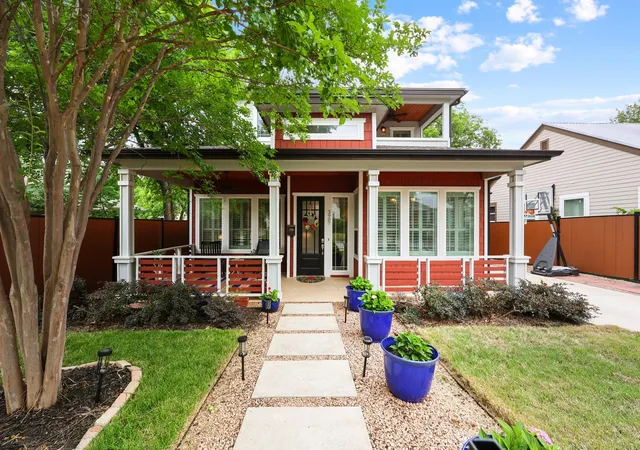 Photo 3 of Single family home for sale at 3907 Becker Ave, Austin, TX 78751 | MLS# 5816717 | Listing updated on 2026-10-16