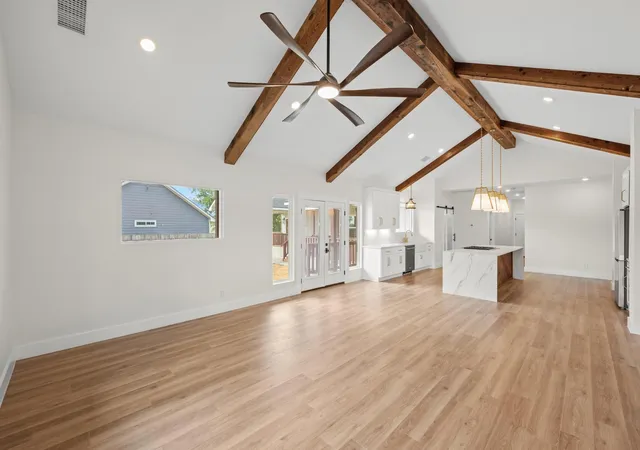 Photo 3 of Single family home for sale at 2102 S Church St, Georgetown, TX 78626 | MLS# 9120141 | Listing updated on 2026-10-22