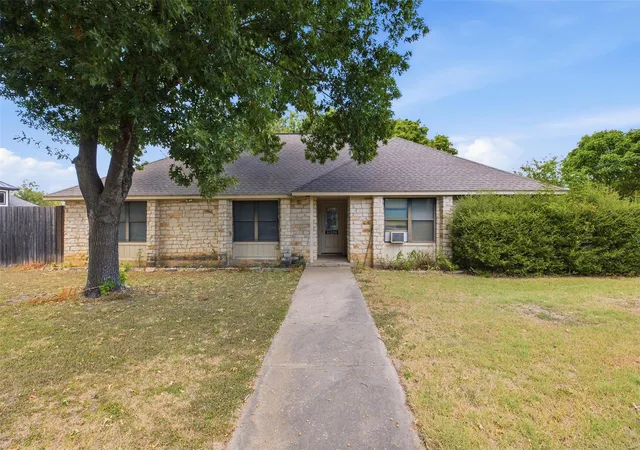 Photo 1 of Single family home for sale at 50208 Eagle Tr Dr, Georgetown, TX 78626 | MLS# 7743505 | Listing updated on 2026-09-02