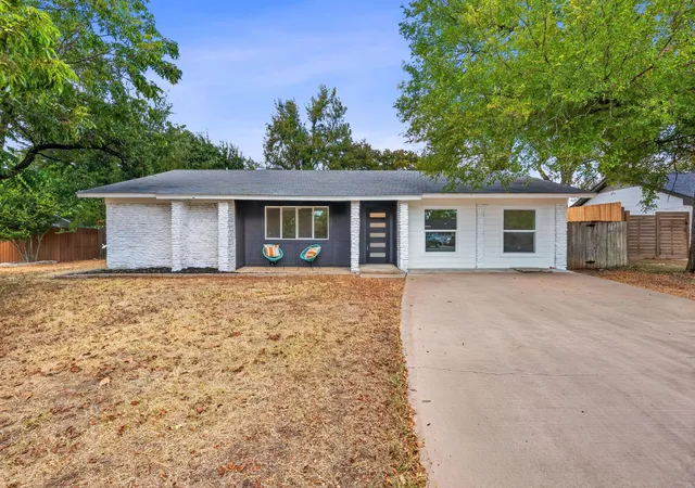 Photo 2 of Single family home for sale at 12505 Parkland Dr, Austin, TX 78729 | MLS# 7061829 | Listing updated on 2026-10-06