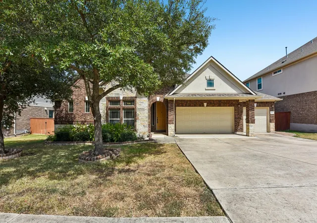 Photo 1 of Single family home for sale at 104 Lake Mineral Wells Dr, Georgetown, TX 78628 | MLS# 8050403 | Listing updated on 2026-10-03