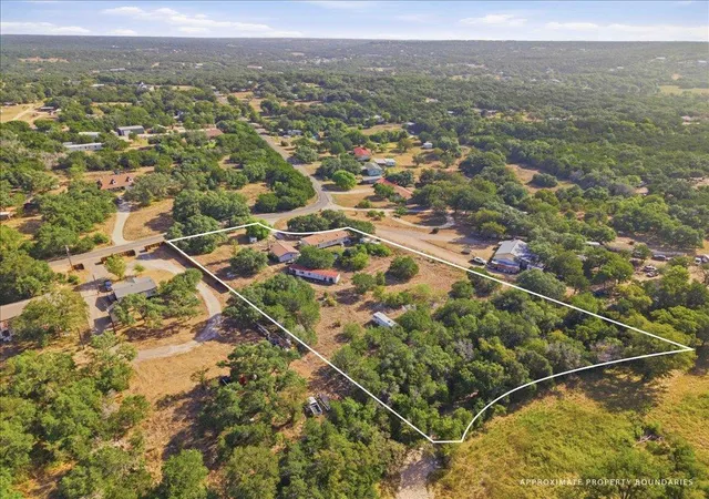 Photo 3 of Manufactured home for sale at 23001 Spanish Oak Trl, Leander, TX 78641 | MLS# 4381799 | Listing updated on 2026-09-28