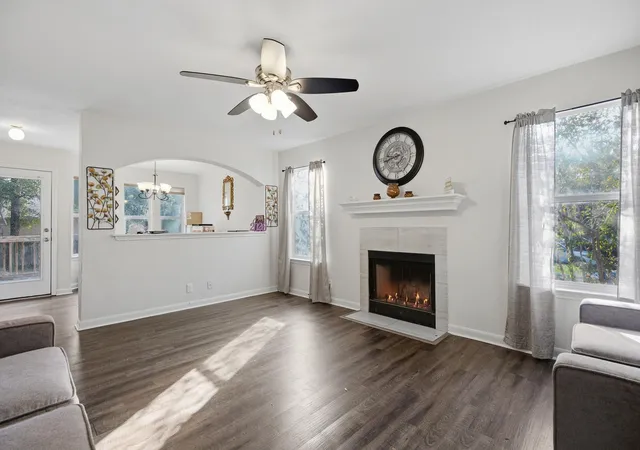 Photo 3 of Single family home for sale at 113 Songbird Ct, Cedar Creek, TX 78612 | MLS# 6427399 | Listing updated on 2026-09-21