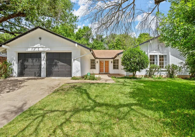 Photo 2 of Single family home for sale at 10201 Parkfield Dr, Austin, TX 78758 | MLS# 8145459 | Listing updated on 2026-09-29