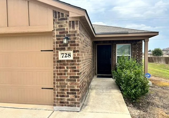 Single family home for sale at 728 Shoal Crk, New Braunfels, TX 78132 | MLS# 2651557