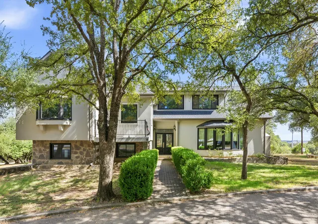 Photo 1 of Single family home for sale at 601 Winding Oak Dr, Leander, TX 78641 | MLS# 8368359 | Listing updated on 2026-10-08