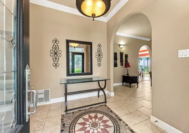 Photo 3 of Single family home for sale at 601 Winding Oak Dr, Leander, TX 78641 | MLS# 8368359 | Listing updated on 2026-10-08