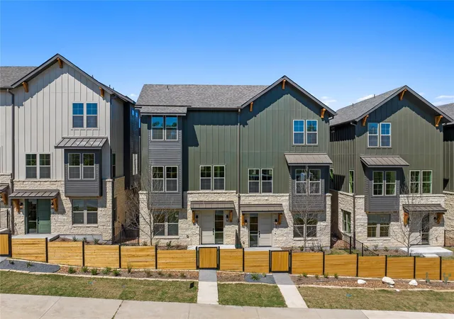 Condo for sale at 3500 Pecan Springs Rd #4, Austin, TX 78723 | MLS# 8837964