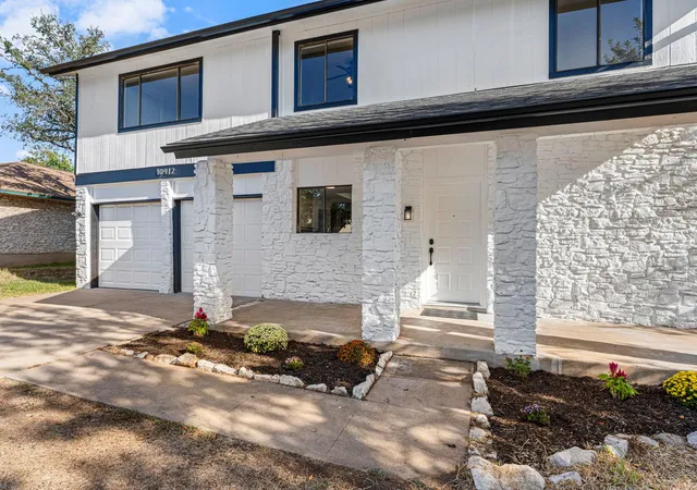 Single family home for sale at 10912 Hillside Oak Ln, Austin, TX 78750 | MLS# 9109549 | Listing updated on 2026-10-08