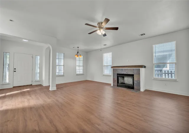 Photo 3 of Single family home for sale at 259 Mendez Loop, Kyle, TX 78640 | MLS# 7453998 | Listing updated on 2026-09-15