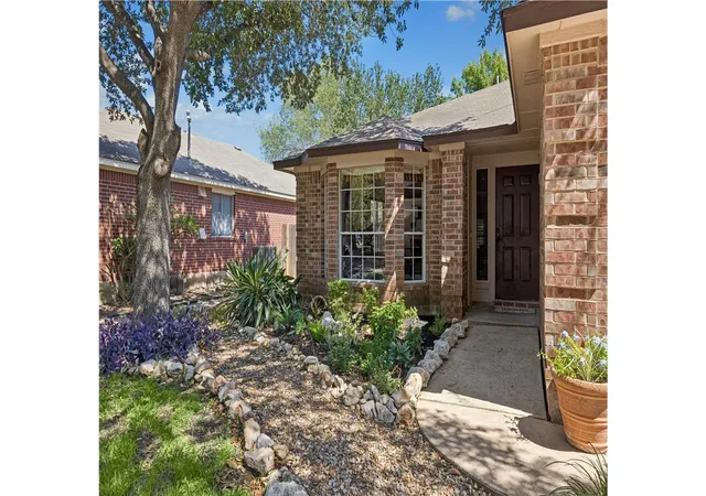 Photo 1 of Single family home for sale at 4316 Companeros Way, Austin, TX 78749 | MLS# 5578379 | Listing updated on 2026-09-20