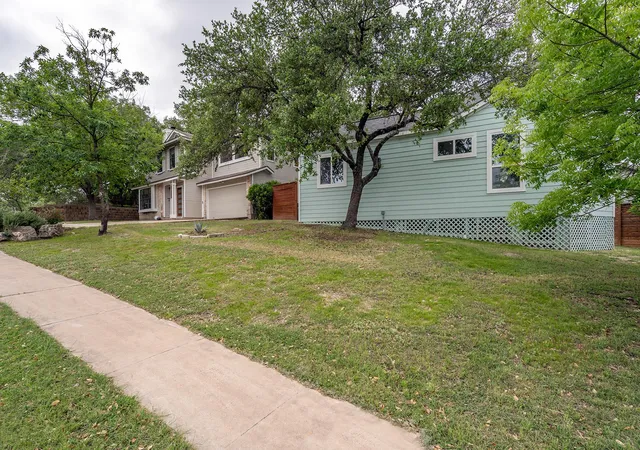 Photo 3 of Single family home for sale at 10214 Bilbrook Pl, Austin, TX 78748 | MLS# 3675234 | Listing updated on 2026-09-12